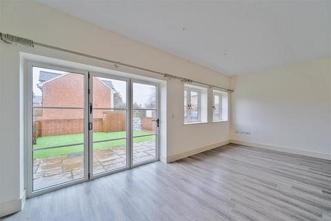 undefined, Butterfield Close, Salisbury SP2