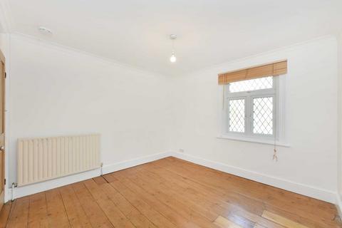 3 bedroom terraced house for sale, George Street, W7