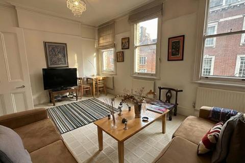 1 bedroom flat to rent, Kensington Church Street, London W8