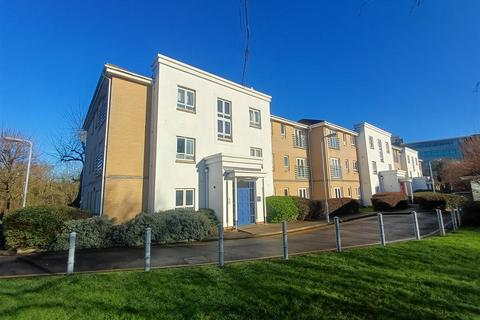 2 bedroom apartment to rent, Regency Court, Sovereign Heights, Langley