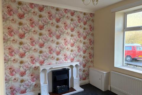 2 bedroom terraced house to rent, Dent Street, Colne BB8