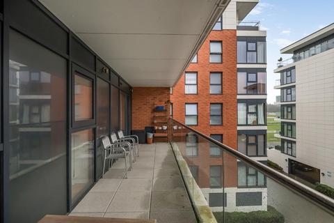 2 bedroom flat for sale, Newbury,  Berkshire,  RG14