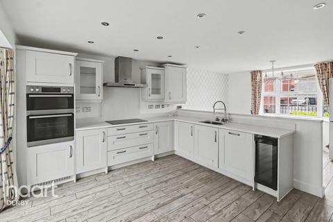 4 bedroom detached house for sale, Alton Way, Littleover