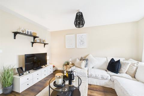 3 bedroom end of terrace house for sale, Centurion Road, Innsworth, Gloucester, Gloucestershire, GL3
