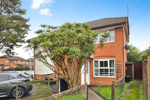 Harvard Close, Woodley, Reading