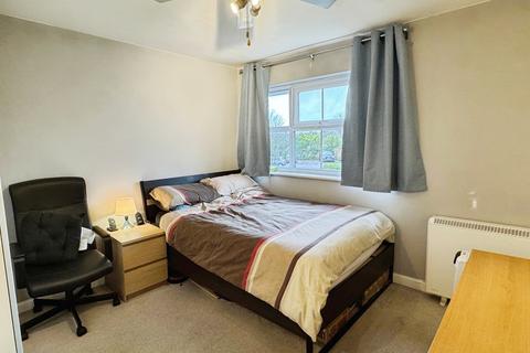 undefined, Harvard Close, Woodley, Reading