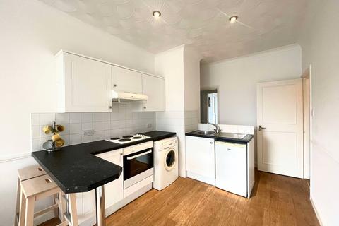 1 bedroom flat to rent, St. Michaels Road, BH2