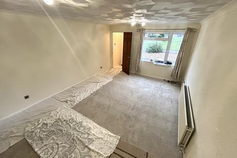 2 bedroom semi-detached house to rent, Ludbrook Close, Ipswich IP6