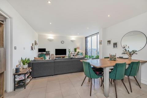 1 bedroom flat for sale, Borough High Street, London SE1