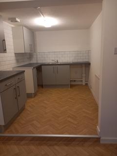 3 bedroom terraced house to rent, Charles Street, Rhymney NP22