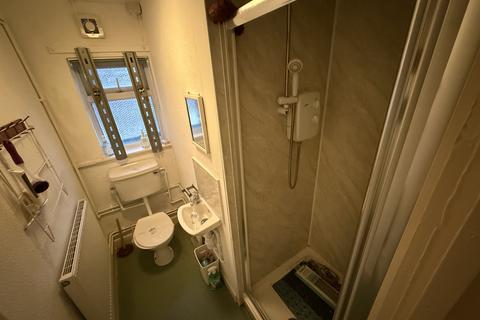 6 bedroom semi-detached house for sale, 166 Uttoxeter New Road, Derby, Derbyshire DE22 3JB
