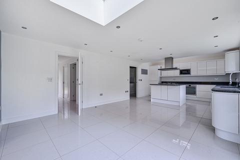 undefined, Woods Lane, Cliddesden, Basingstoke, Hampshire, RG25