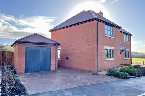 undefined, Chapel End, Hartpury GL19