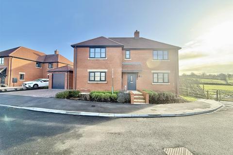 4 bedroom detached house for sale, Chapel End, Hartpury GL19