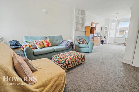 3 bedroom terraced house for sale, Hamilton Road, Great Yarmouth