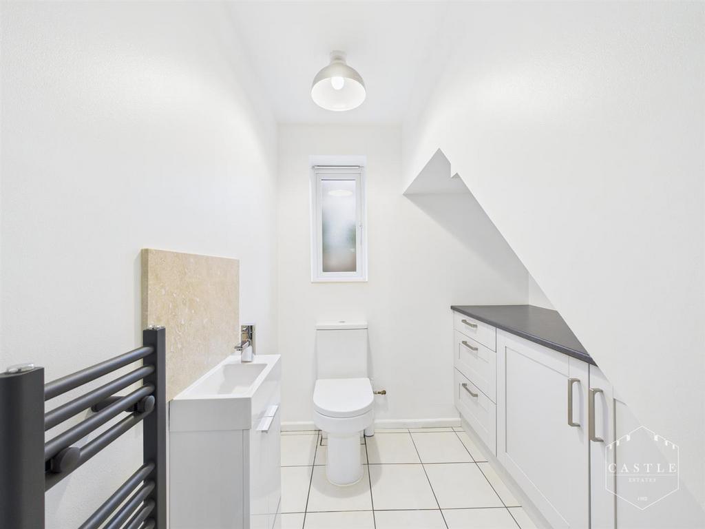 Guest cloakroom
