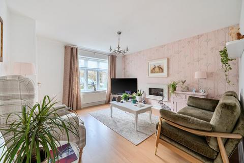 3 bedroom end of terrace house for sale, Barn Piece, Knightwood Park, Chandler's Ford