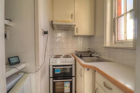 1 bedroom flat to rent, Rowley Crescent, Stratford-Upon-Avon