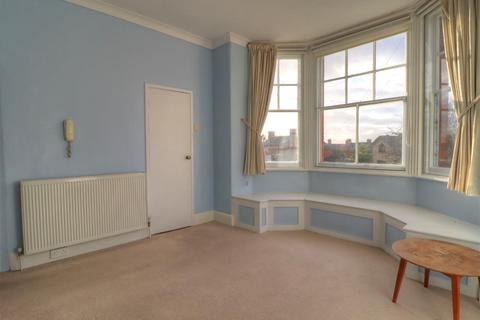 1 bedroom flat to rent, Rowley Crescent, Stratford-Upon-Avon