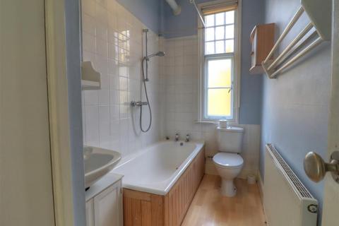 1 bedroom flat to rent, Rowley Crescent, Stratford-Upon-Avon