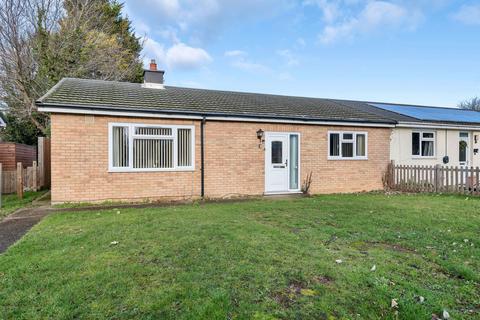 3 bedroom semi-detached bungalow for sale, Vicarage Avenue, Cambridge CB22