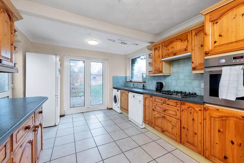 3 bedroom semi-detached bungalow for sale, Vicarage Avenue, Cambridge CB22