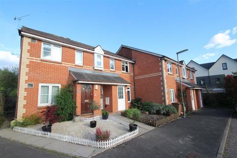 undefined, Queens Road, Guildford
