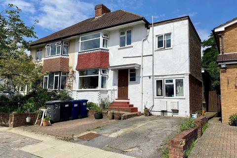 1 bedroom flat to rent, Abercorn Road, Mill Hill