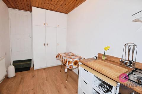 1 bedroom flat to rent, Abercorn Road, Mill Hill