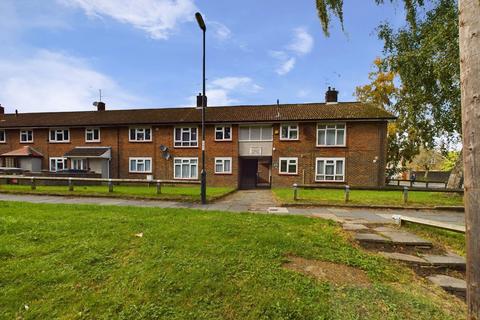 undefined, Johnson Walk, Crawley RH10