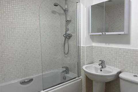 2 bedroom apartment to rent, Edison Way, Arnold, Nottingham