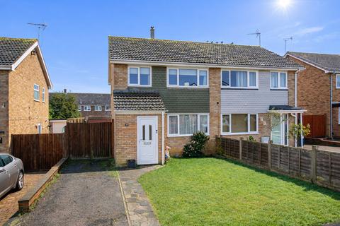3 bedroom semi-detached house for sale, Nene Drive, Bletchley, Milton Keynes, MK3