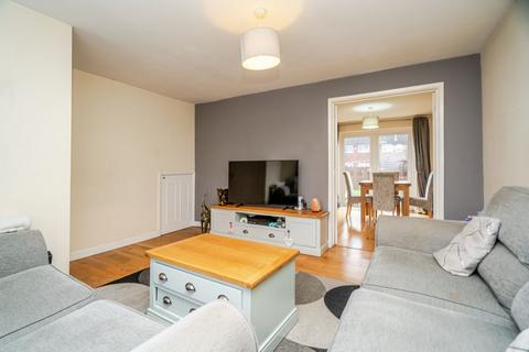 3 bedroom semi-detached house for sale, Nene Drive, Bletchley, Milton Keynes, MK3