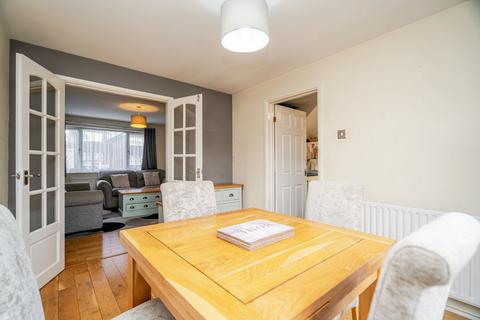 3 bedroom semi-detached house for sale, Nene Drive, Bletchley, Milton Keynes, MK3