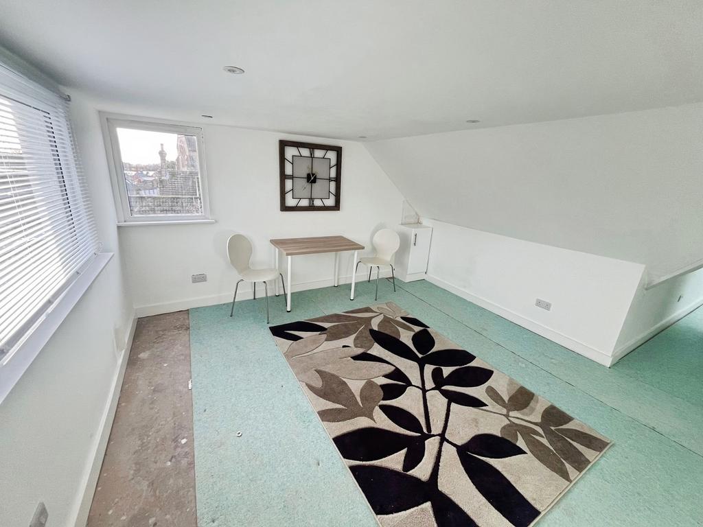 Loft Room 1
