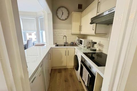 2 bedroom apartment for sale, Charmouth Grove, Poole, Dorset
