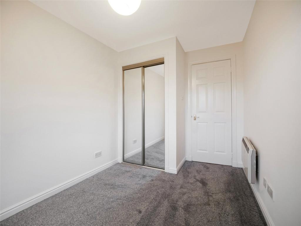 Bedroom 2.1
