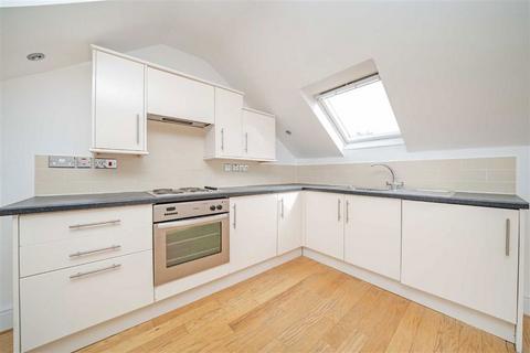 Studio for sale, Kingston Road, Teddington TW11