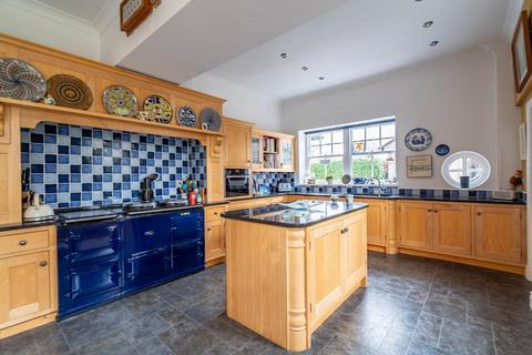 5 bedroom detached house for sale, Boroughbridge Road, Upper Poppleton, York