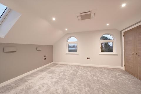 4 bedroom bungalow to rent, Croft Farm Bungalow, Kenny Hill, Bury St. Edmunds, Suffolk, IP28