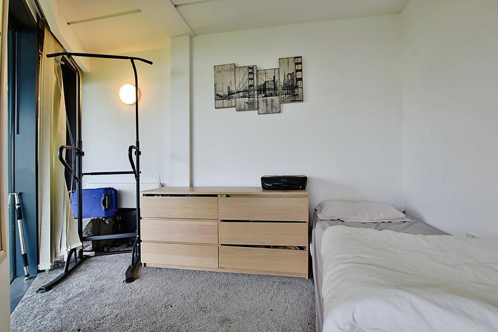 Single Bedroom
