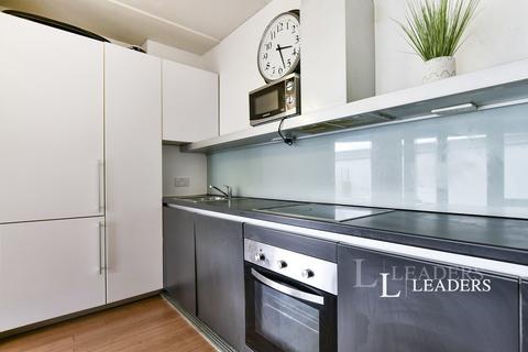 undefined, Woodfield Road, Altrincham, Greater Manchester, WA14