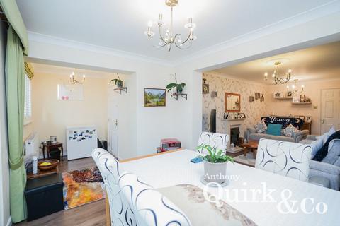 1 bedroom detached bungalow for sale, Coniston Road, Canvey Island, SS8