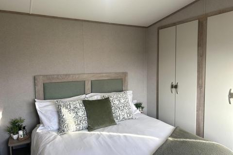 2 bedroom park home for sale, West Mersea Holiday Park
