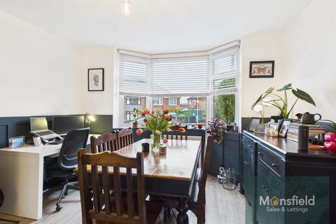 3 bedroom semi-detached house for sale, Leadale Crescent, Mansfield NG19