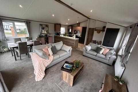 2 bedroom park home for sale, West Mersea Holiday Park