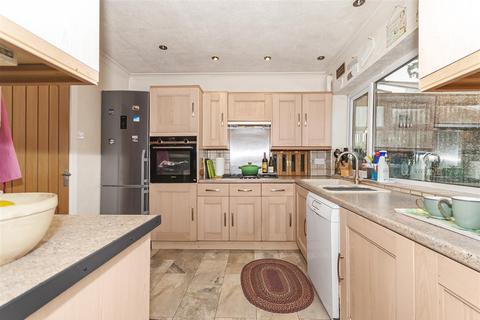4 bedroom house for sale, Keats Road, Greenmount, Bury