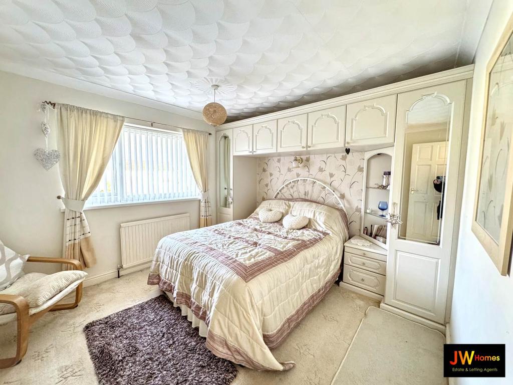Bedroom 1  photo 1