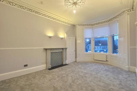 2 bedroom flat to rent, Victoria Road, Queens Park, Glasgow, G42