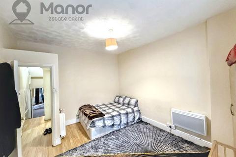 undefined, Dersingham Avenue, Manor Park, E12 6JX